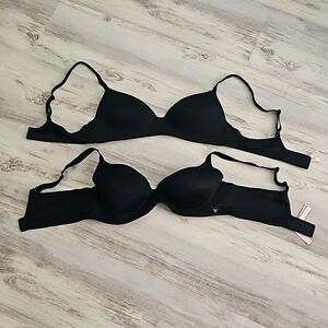 2 black victorias secret bras